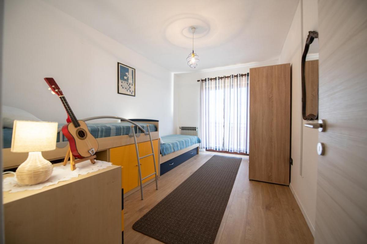 Apartman Elvis Ловран Екстер'єр фото