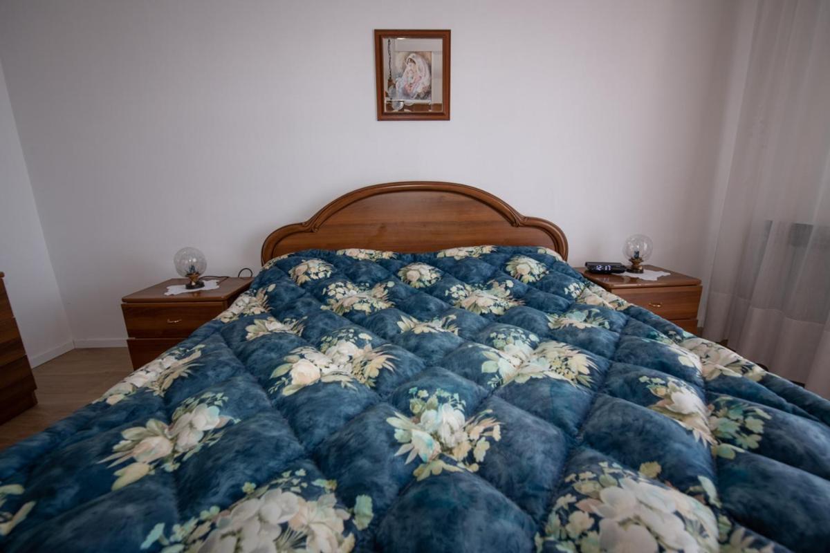 Apartman Elvis Ловран Екстер'єр фото